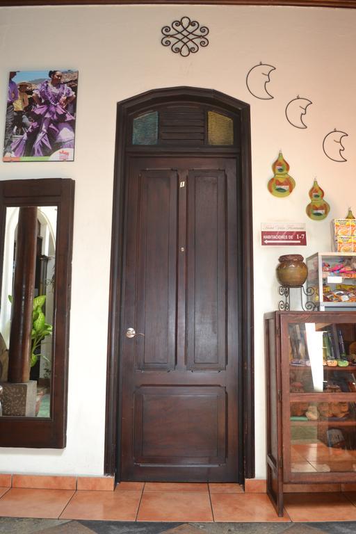 Hotel Villa Florencia Centro Historico San Salvador Eksteriør billede